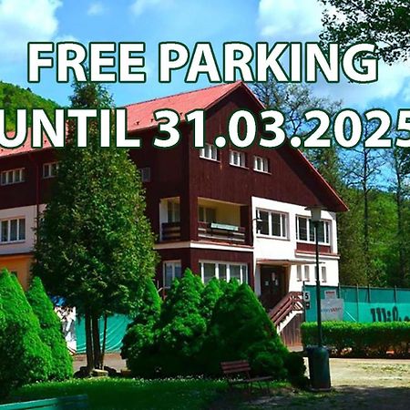 Sport Hotel Gejzirpark KLV Exterior foto