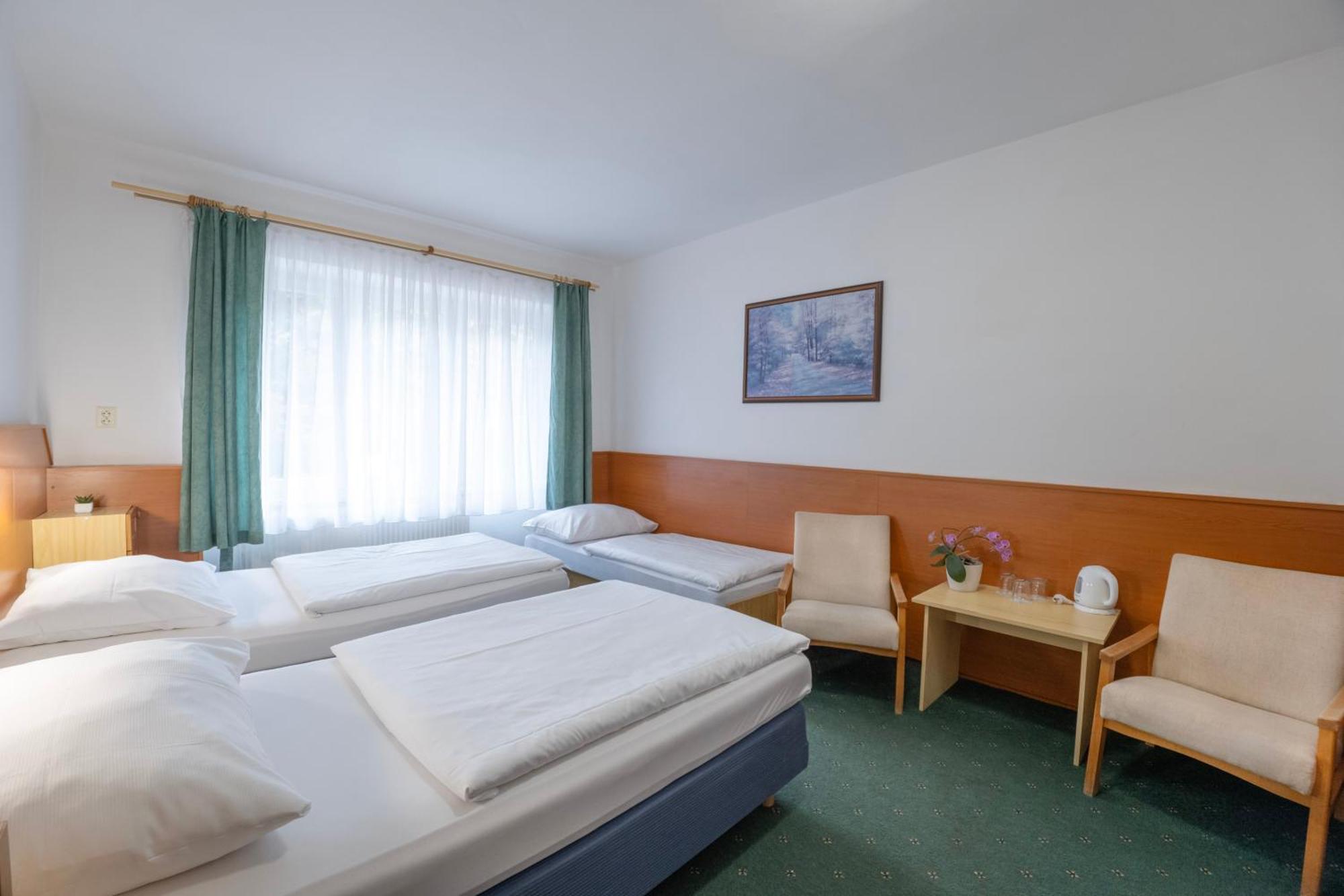 Sport Hotel Gejzirpark KLV Exterior foto