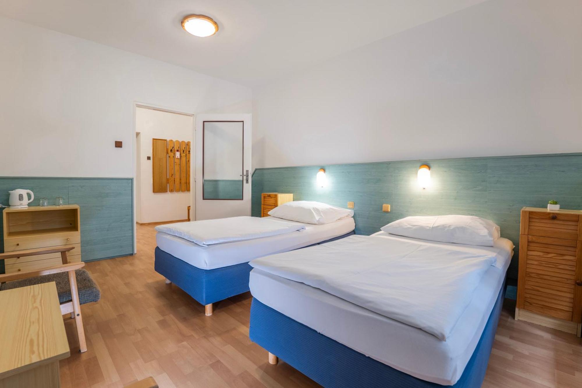 Sport Hotel Gejzirpark KLV Exterior foto
