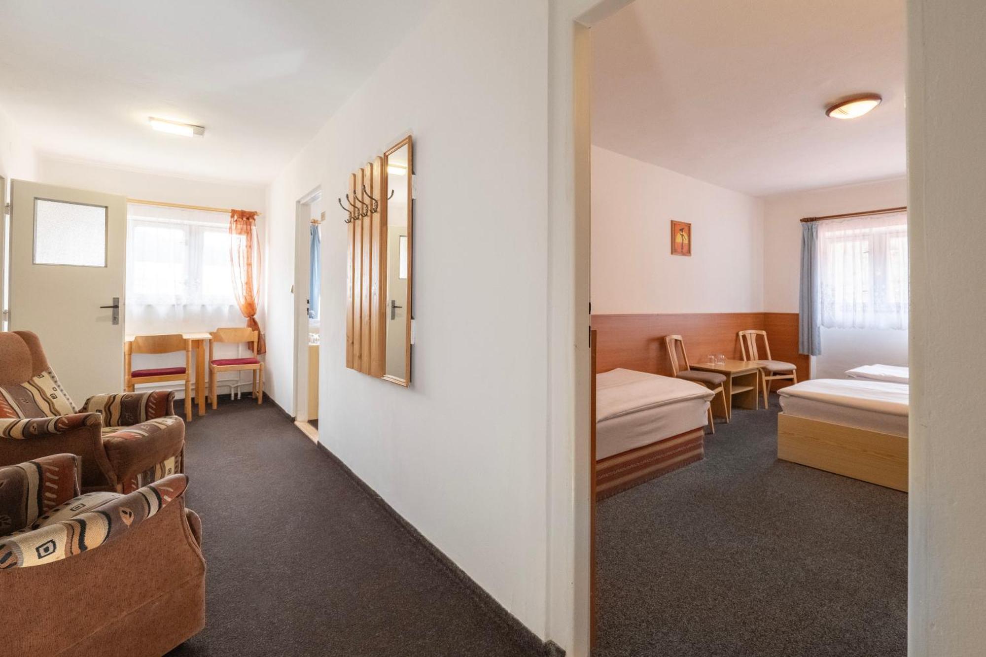 Sport Hotel Gejzirpark KLV Exterior foto